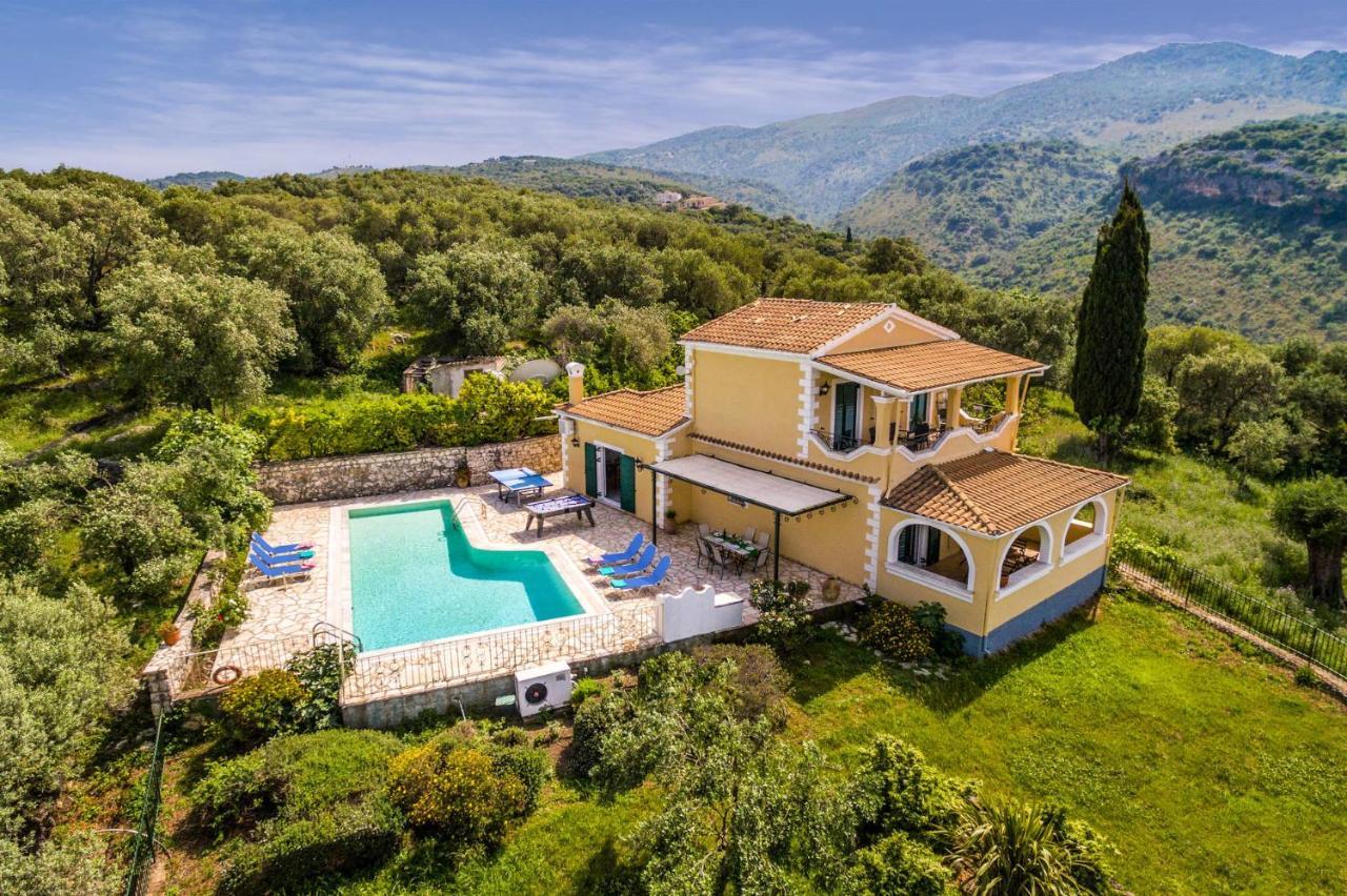 Villa Vingla By Villa Plus Kassiopi Exterior foto