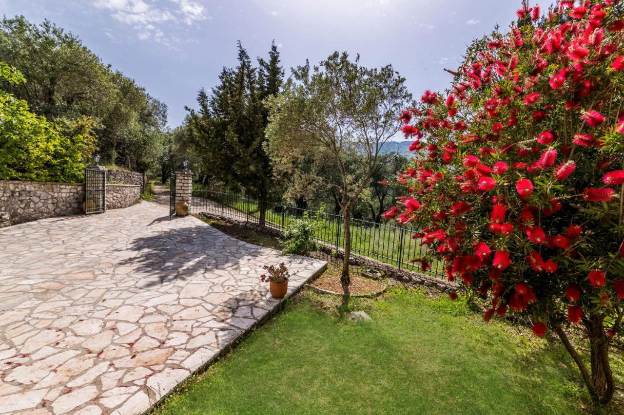 Villa Vingla By Villa Plus Kassiopi Exterior foto