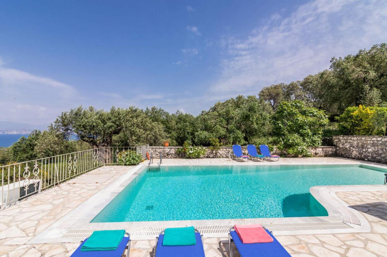 Villa Vingla By Villa Plus Kassiopi Exterior foto